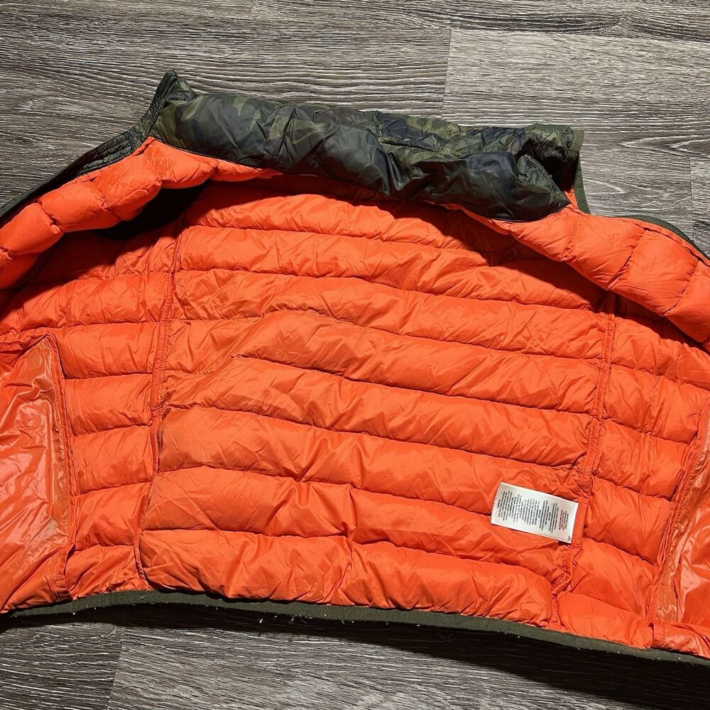 Men's Camo Quilted Puffer Vest - Green - Picture 8 of 10